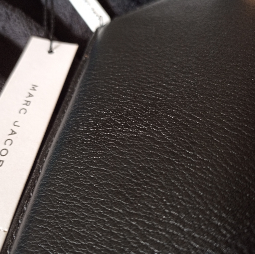 Authentic Mark Jacobs Envelope Black Leather Smal… - image 5